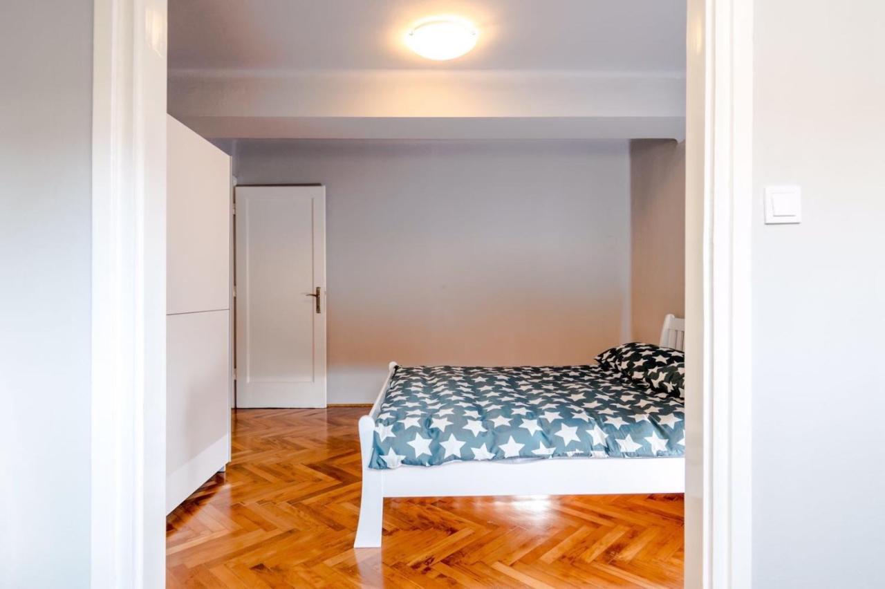 Klarina Beach Apartment Split Exterior photo